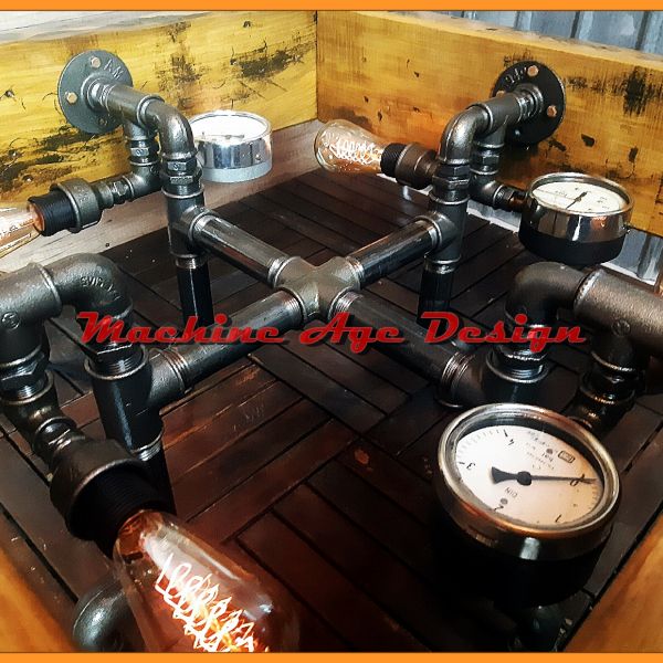 ipari stílus , Dohányzó asztal 4 műszerrel , steampunk machineage